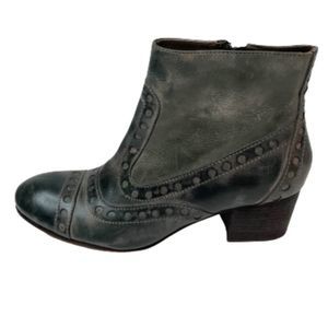 ASH Zip Up Ankle Boots